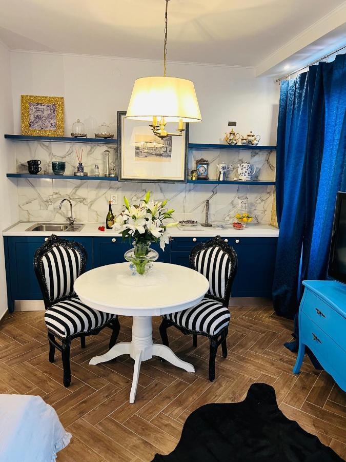 La Dolce In The Center With Private Parking Apartment *