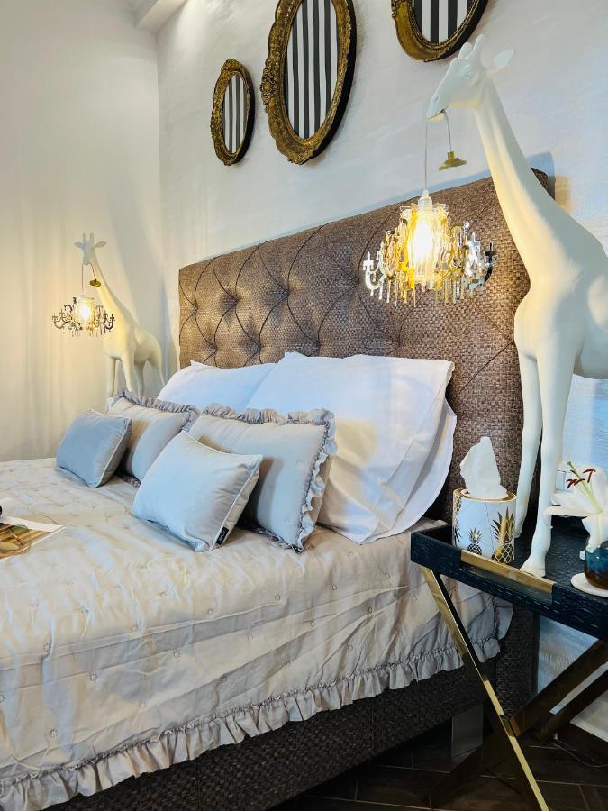 La Dolce In The Center With Private Parking Apartment
