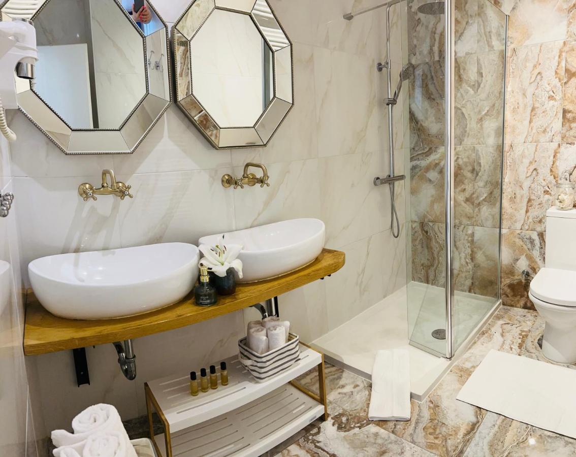 Apartment La Dolce In The Center With Private Parking *